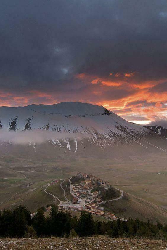 Agriturismo Roccagelli Vallo di Nera Экстерьер фото